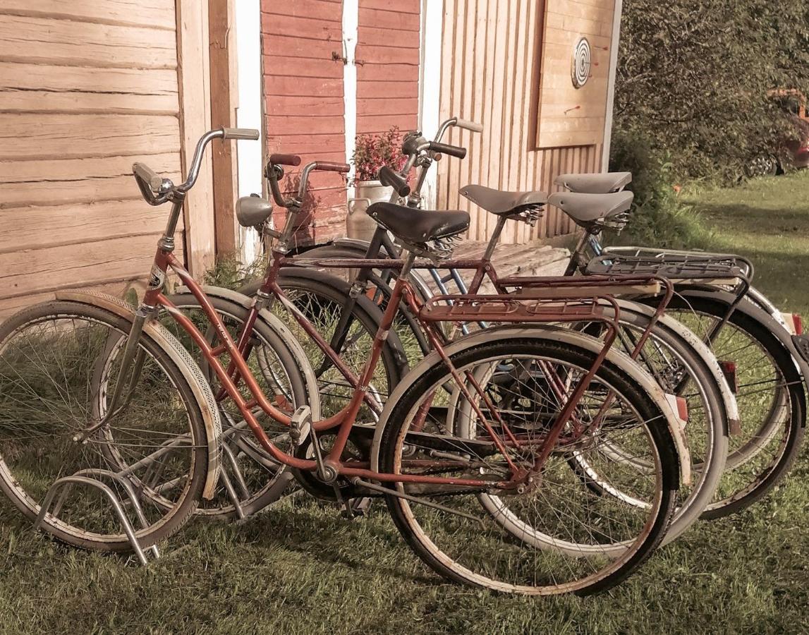 Vanhan Koulun Majatalo-Old School Guest House Kolinkylä Dış mekan fotoğraf